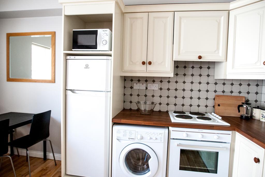 Dominick Street Apartments กัลเวย์ ภายนอก รูปภาพ